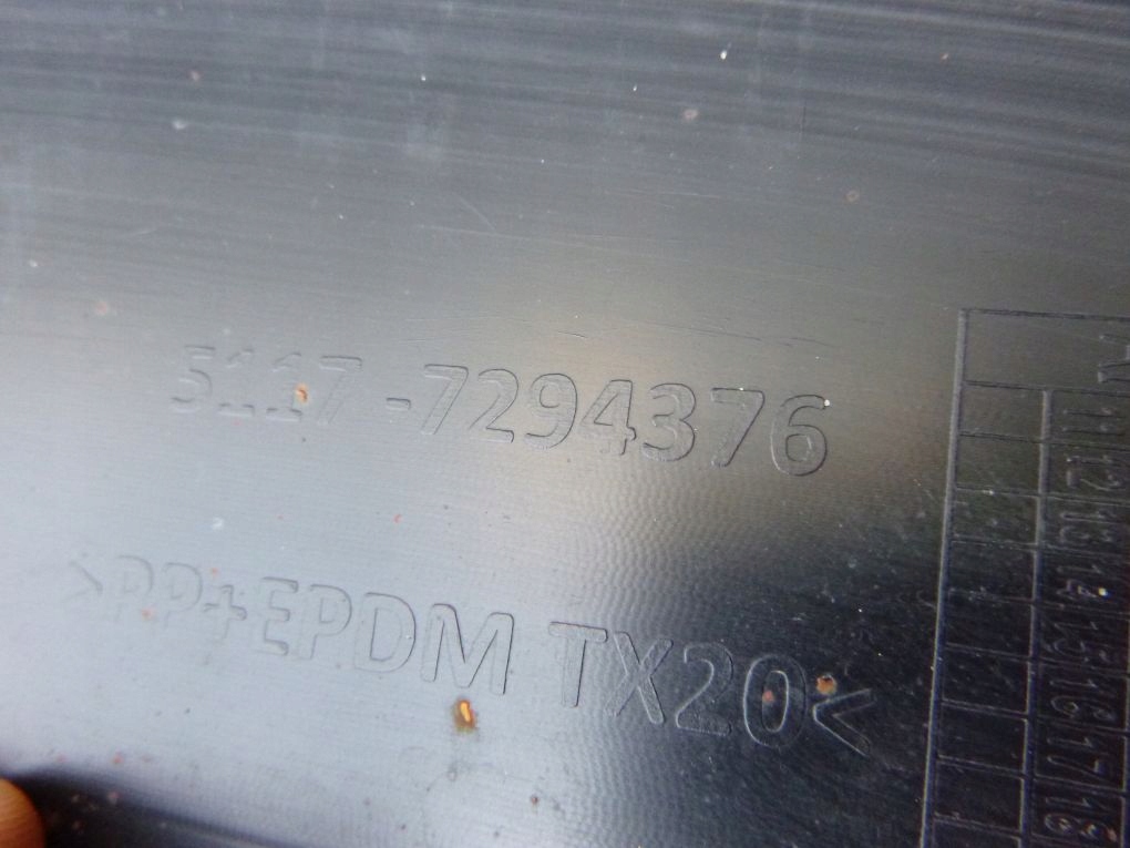 BMW X5 F15 moulding threshold right cap
