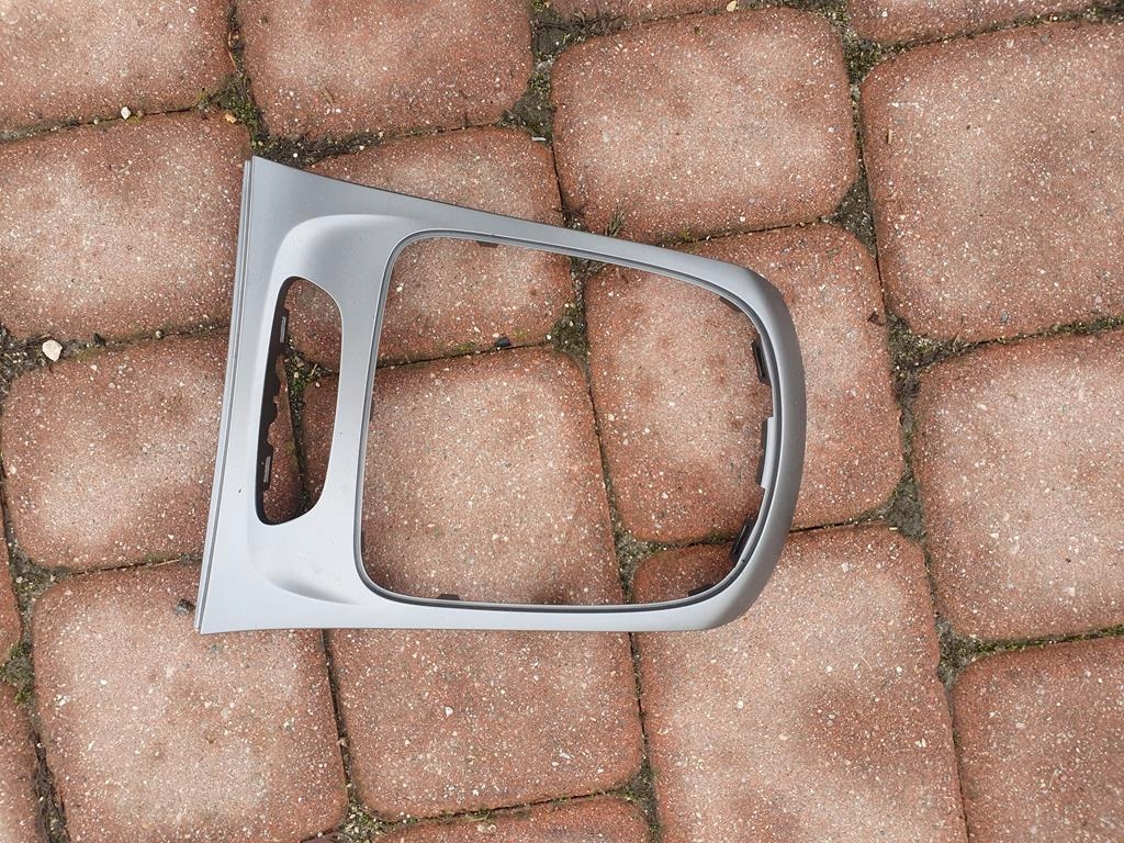 plato cover plastic tunelu Opel Astra K V