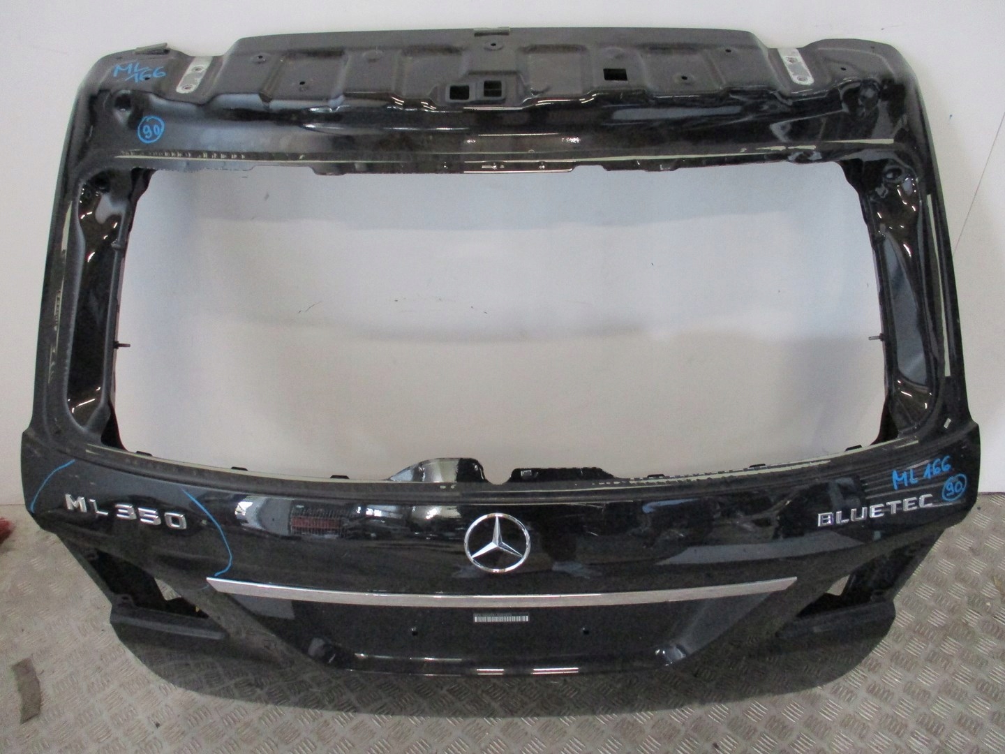 Heckklappe MERCEDES ML 166 nackte