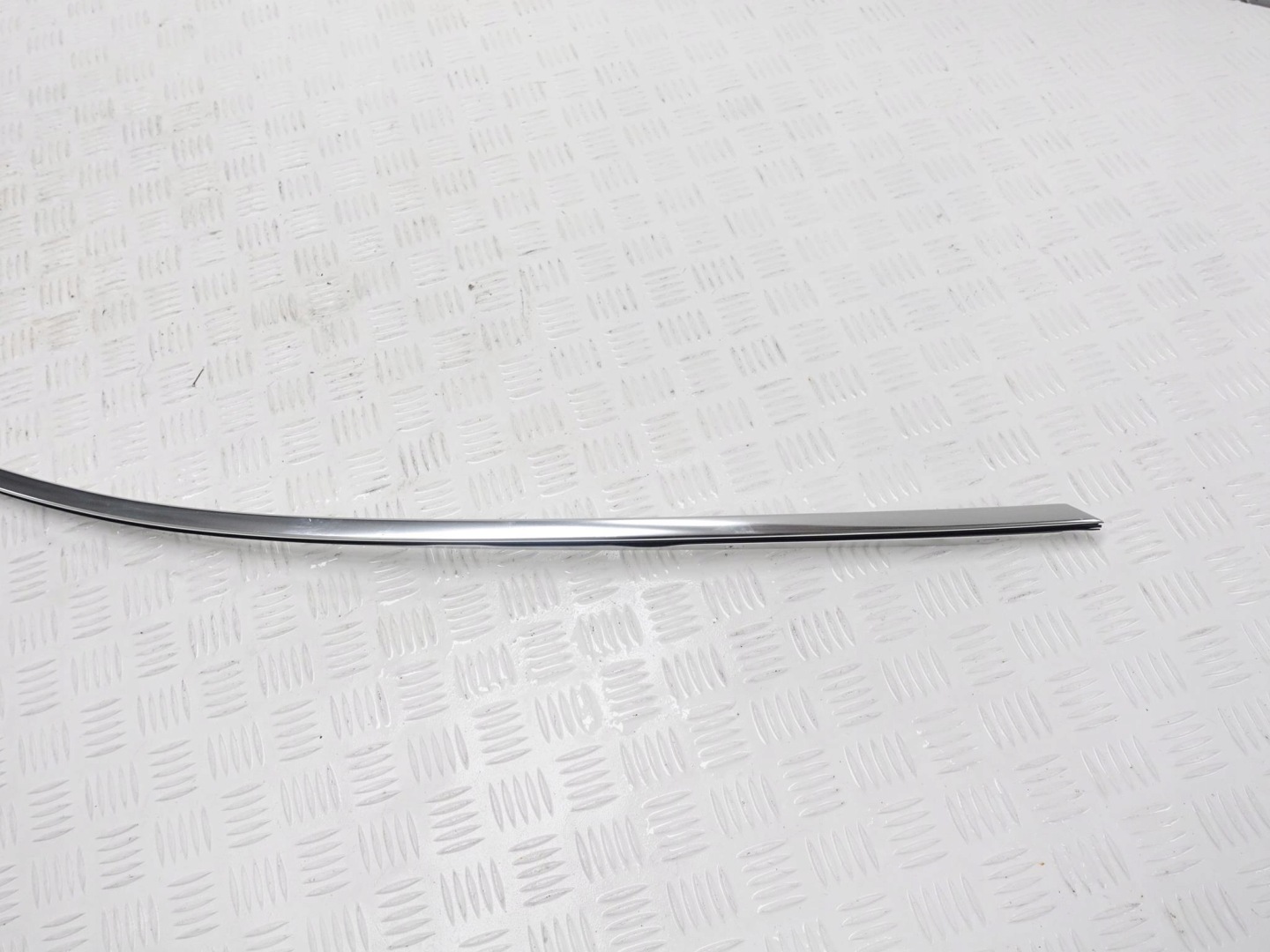 MASERATI GHIBLI 13- M157 moulding ski CHROM right