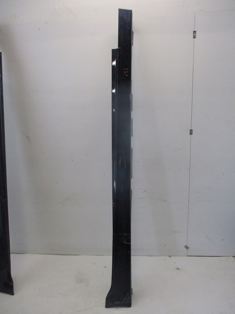 cap moulding threshold BMW 5 F11 kombi black