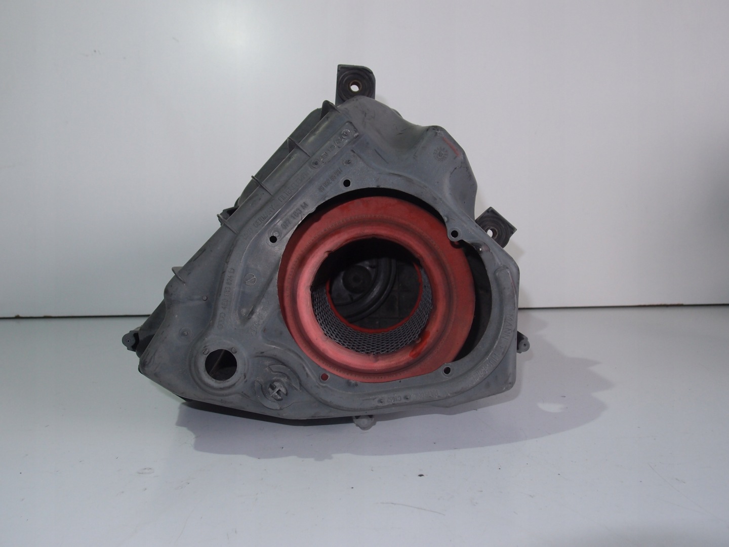 Gehäuse filter luft AUDI A8 D3 4.0 TDI