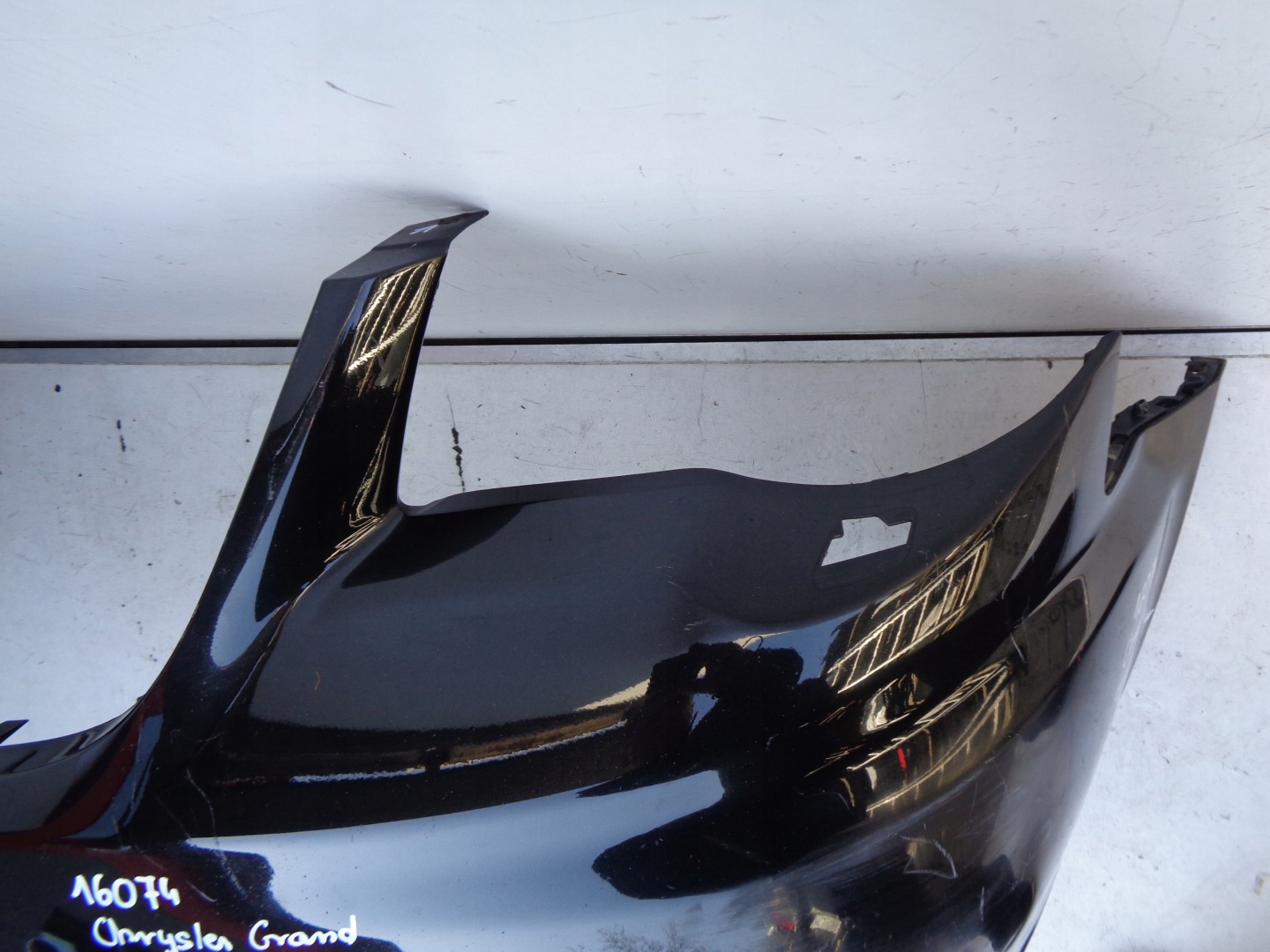 front bumper CHRYSLER GRAND VOYAGER 11- 16074