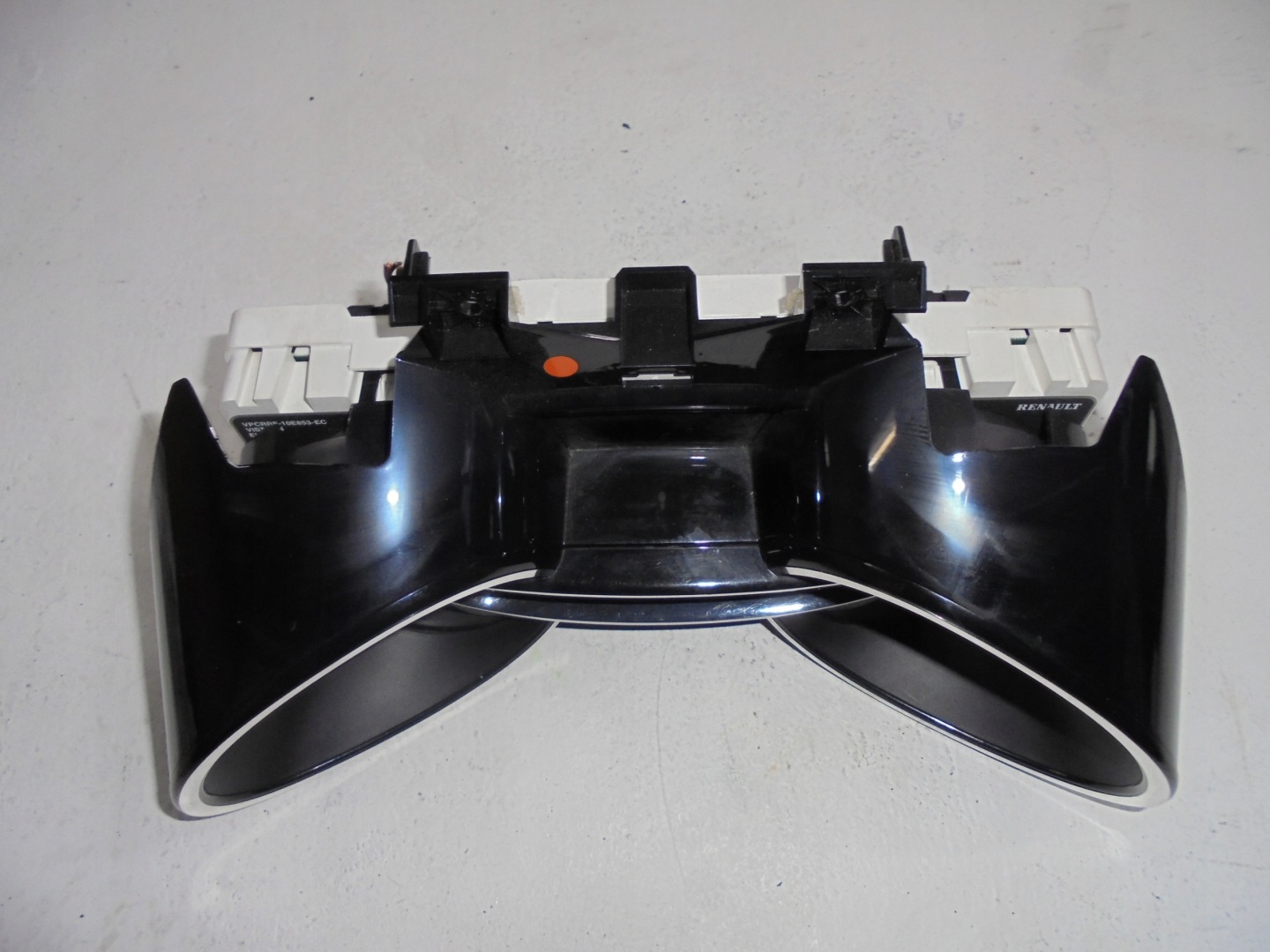RENAULT CLIO IV DCI dials clock 12>