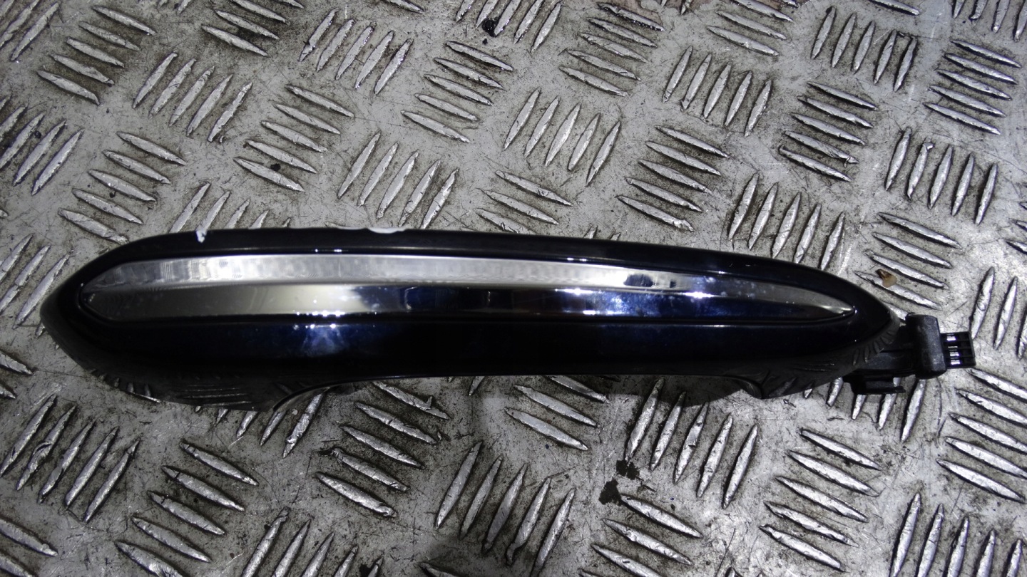 handle door right KEYLESS BMW G30 G31 G32 416 1