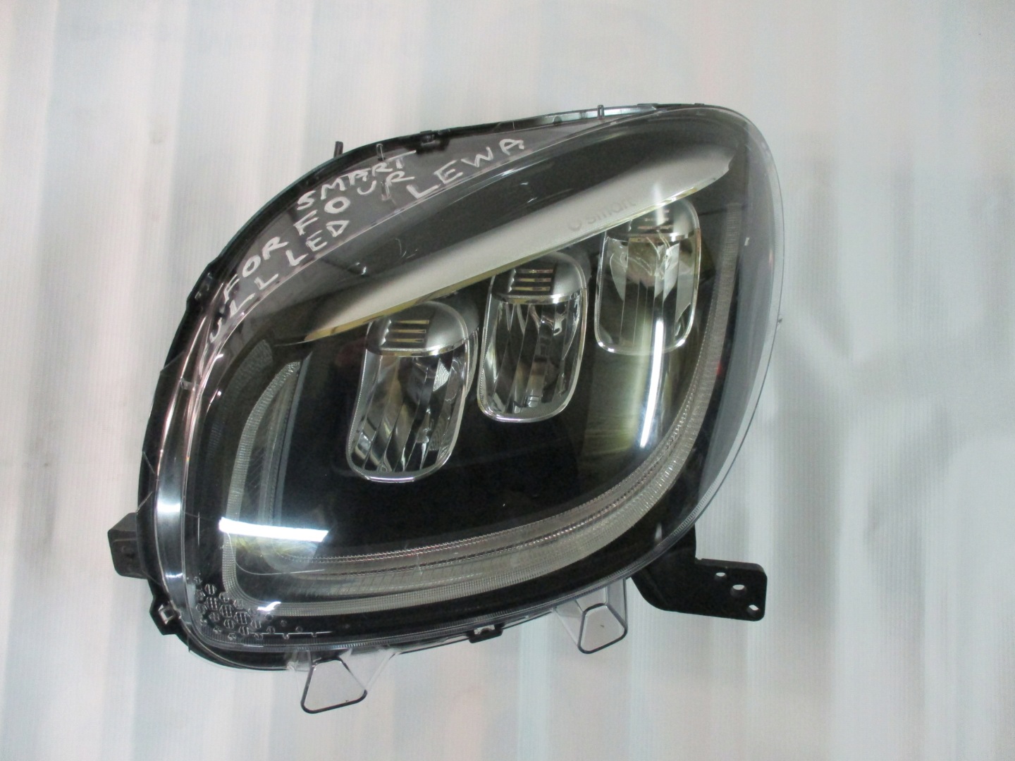 light left front Smart For Four A453906970 Ful led