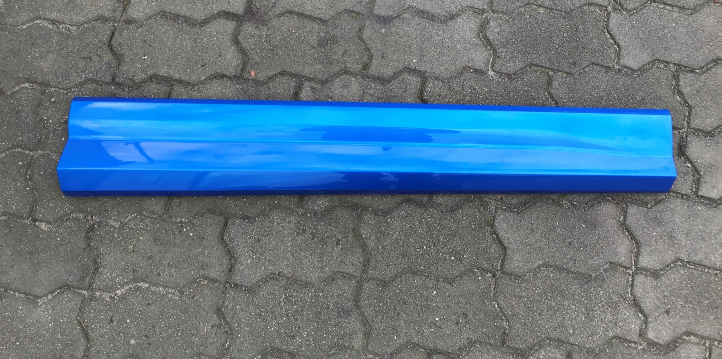 AUDI Q2 moulding cap door right front