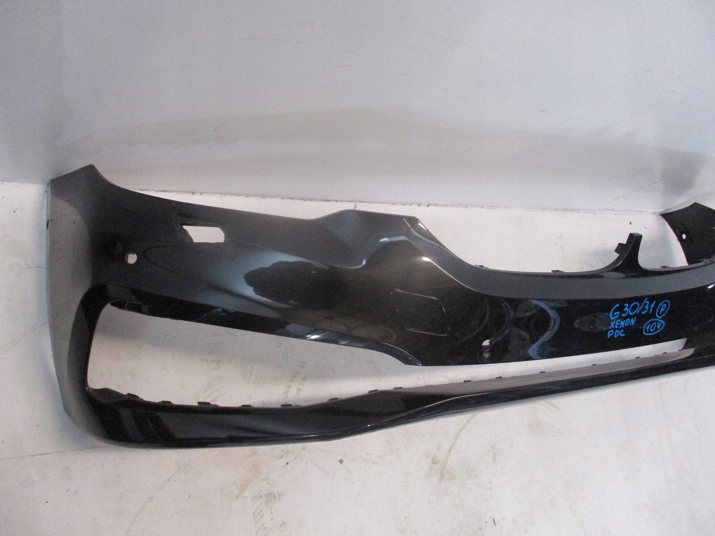 bumper BMW 5 G30 G31 XENON PDC unprotected front