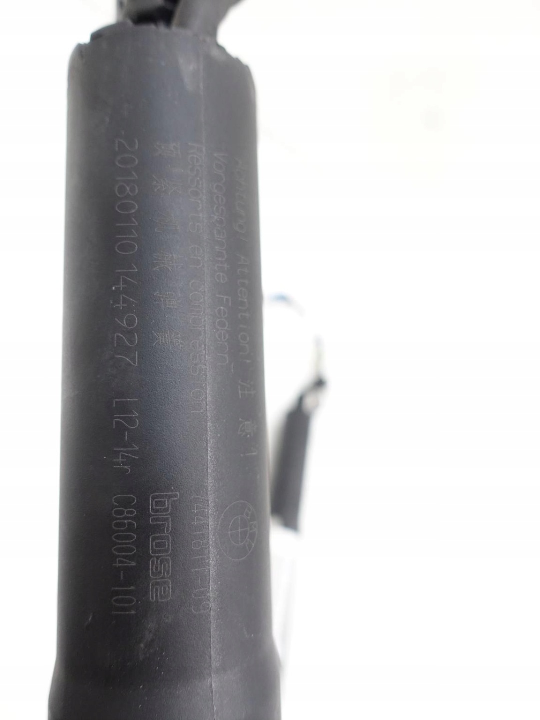 BMW X7 G07 damper telescope bonnet rear part P+L