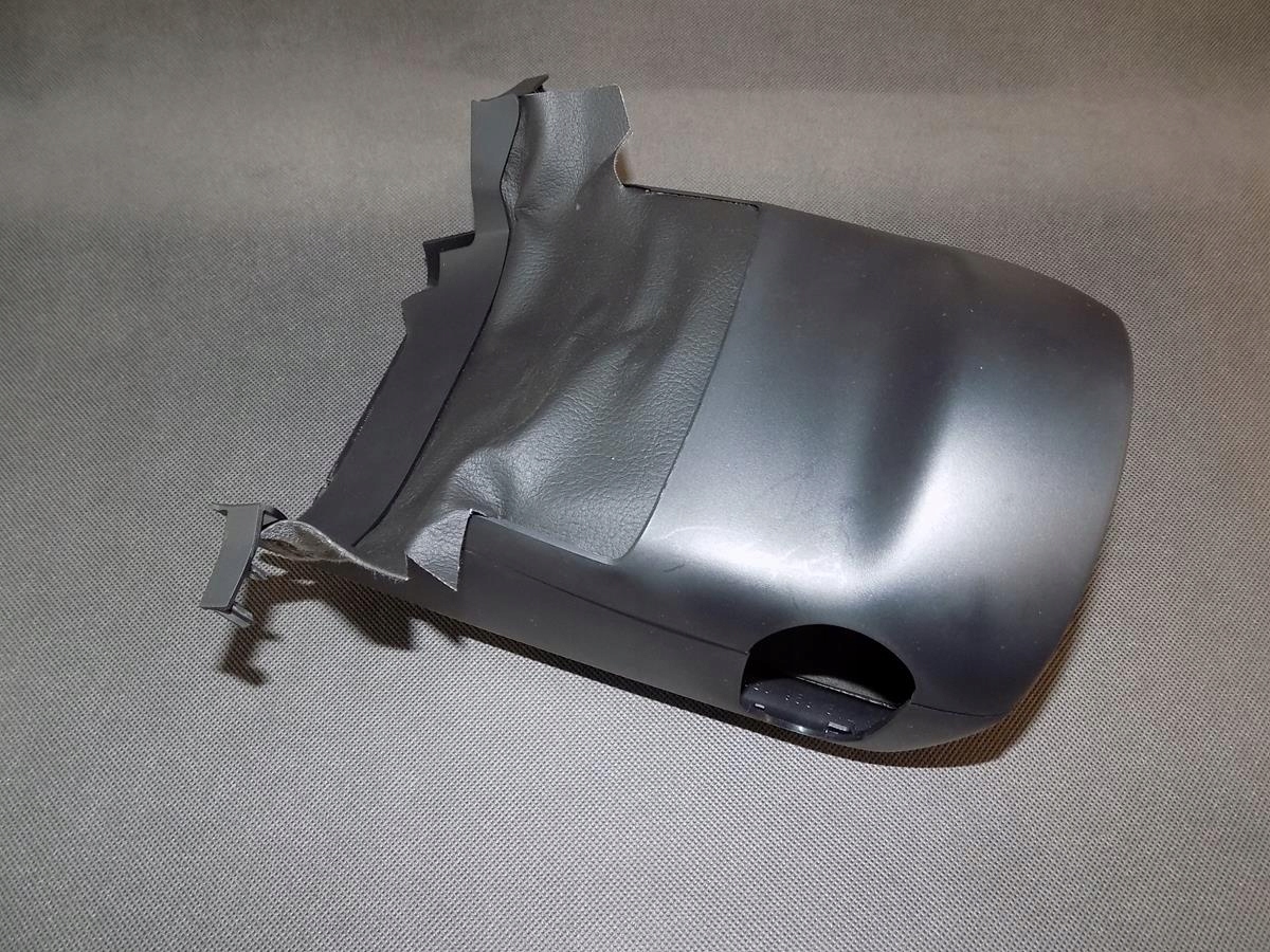 AUDI TT 8S Blende Abdeckung der Lenksäule des Lenkrads 8S0953512