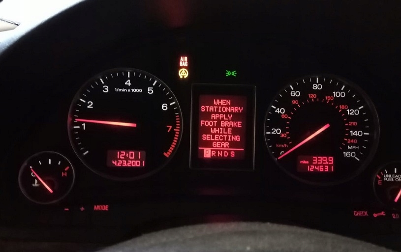dials coloured FIS AUDI A4 B6 3.0 V6 USA