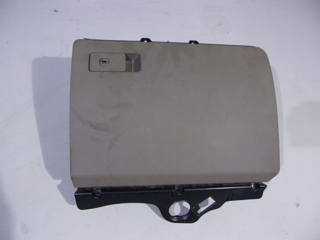 VW Passat B6 Handschuhfach des Beifahrers