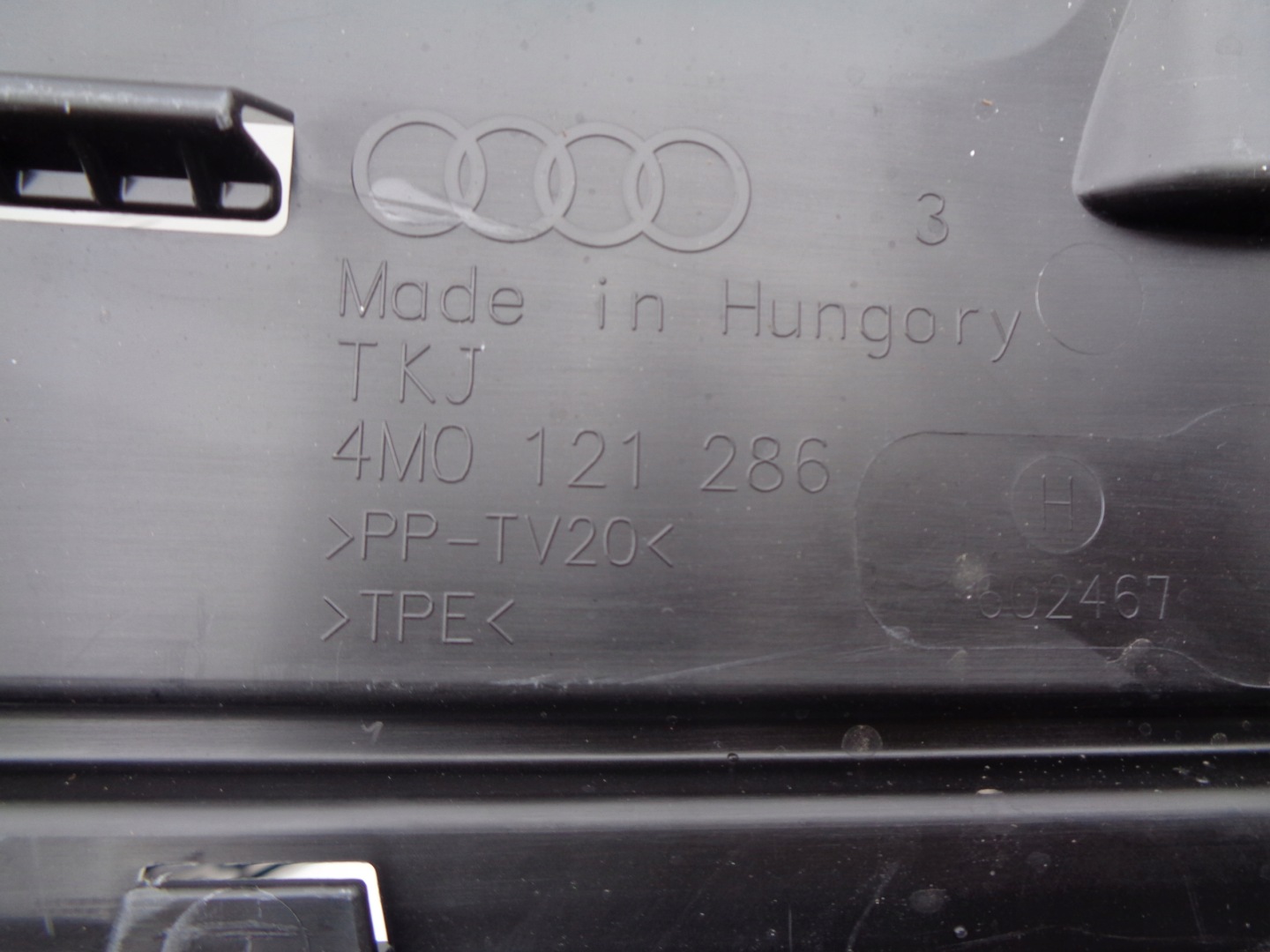 Blende Abdeckung WLOTU luft AUDI Q7 II 4M0 15
