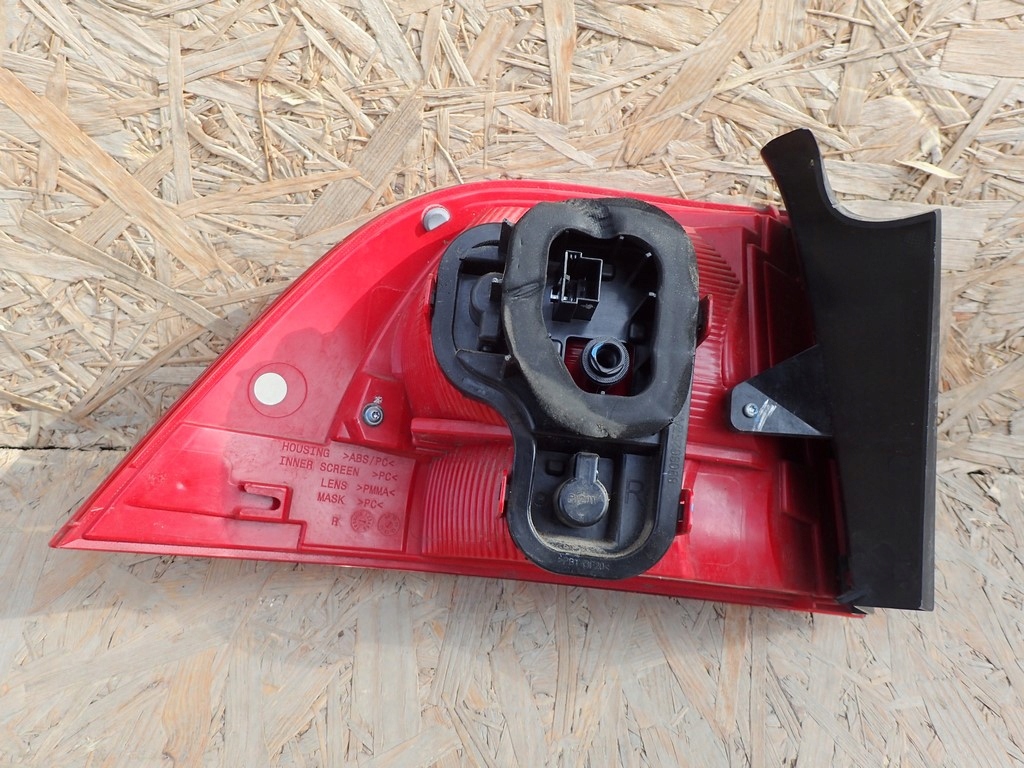 light right rear rear part VW TOUAREG 7P 7P6945096B