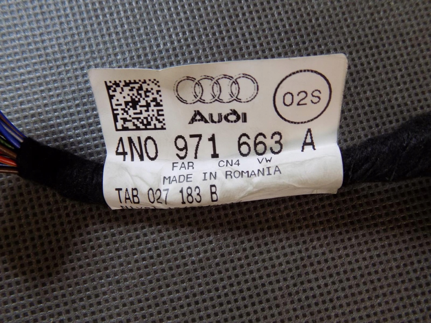 AUDI A8 4N D5 Schlauch ADAPTER 4N0971663A