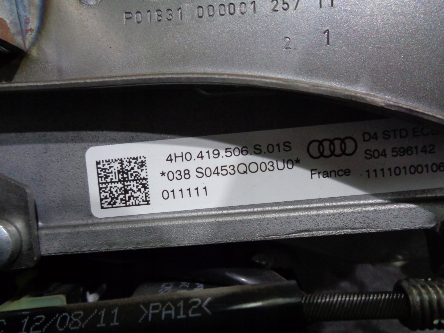 steering wheel rod 4H0419506S AUDI A8 D4