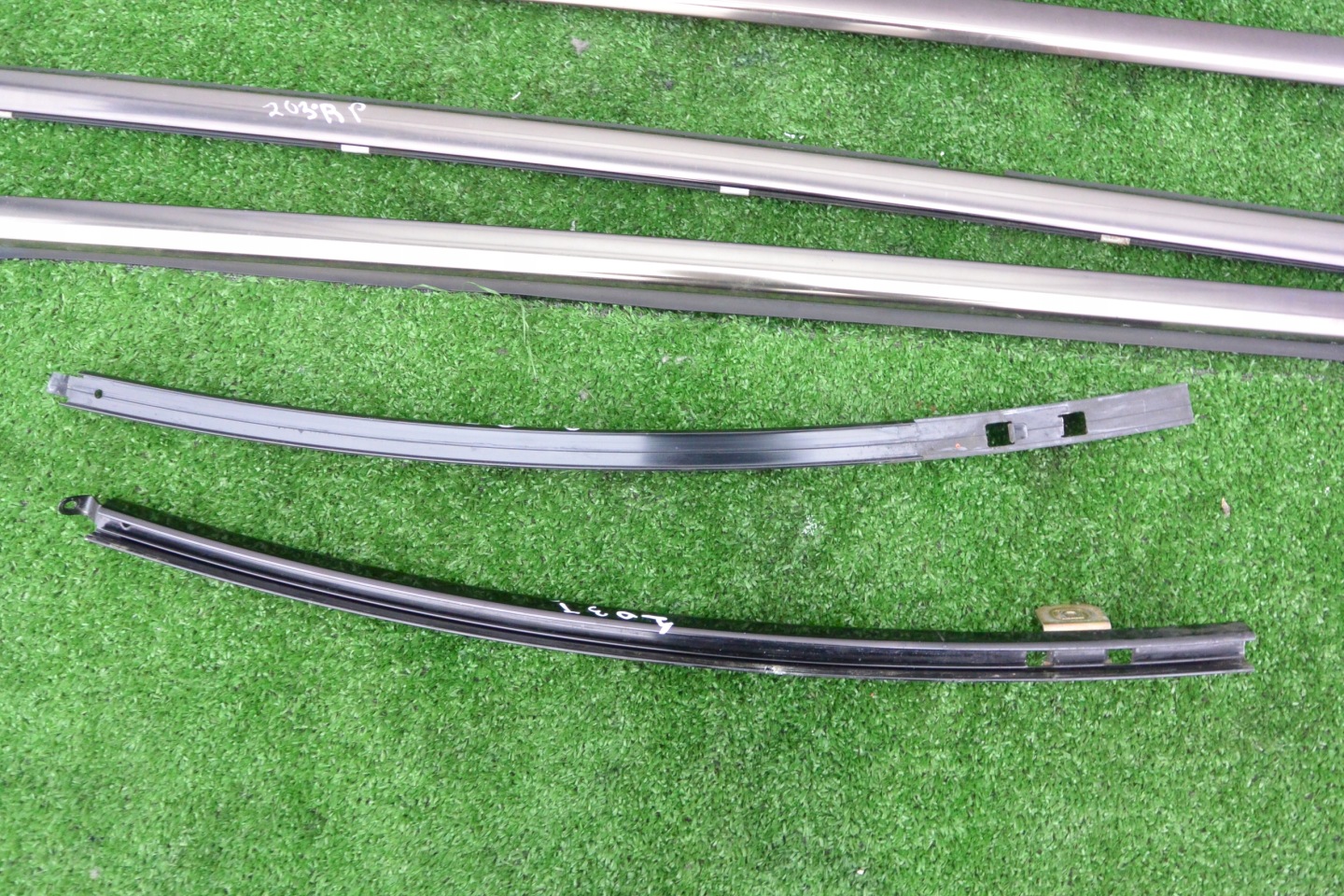 CHROM moulding dust door MERCEDES W203 KOMBI