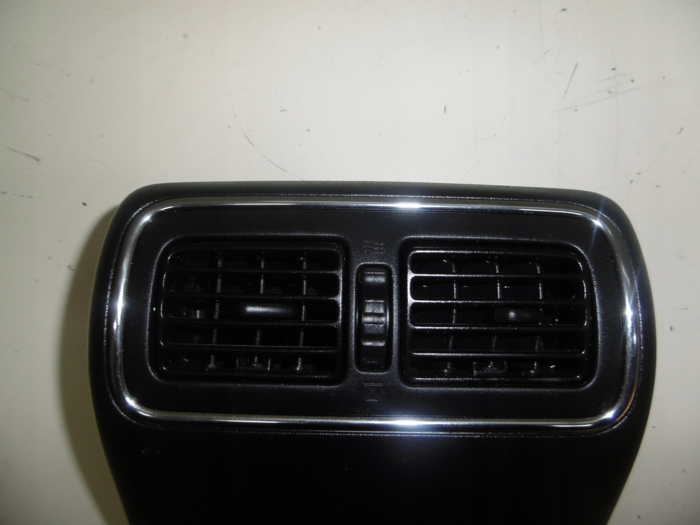 grid air conditioning devices rear part INFINITI QX50 EX EX35 EX37