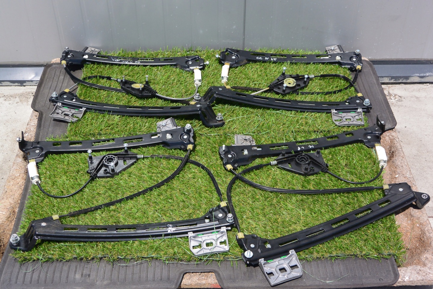 mechanism window regulator door VW PASSAT CC LIFT