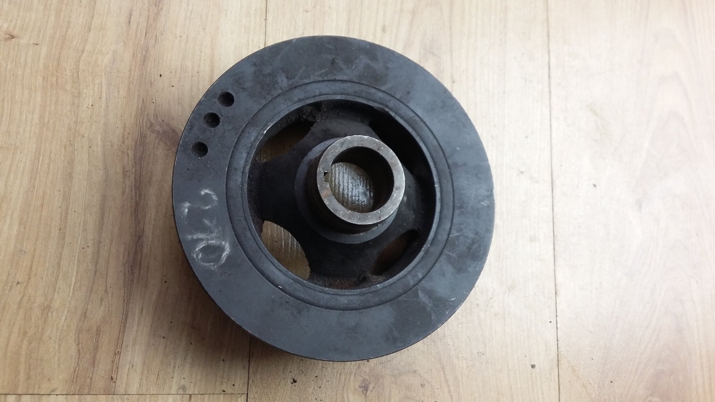 crank pulley MERCEDES E W210 2.0 B A1110300603 OE