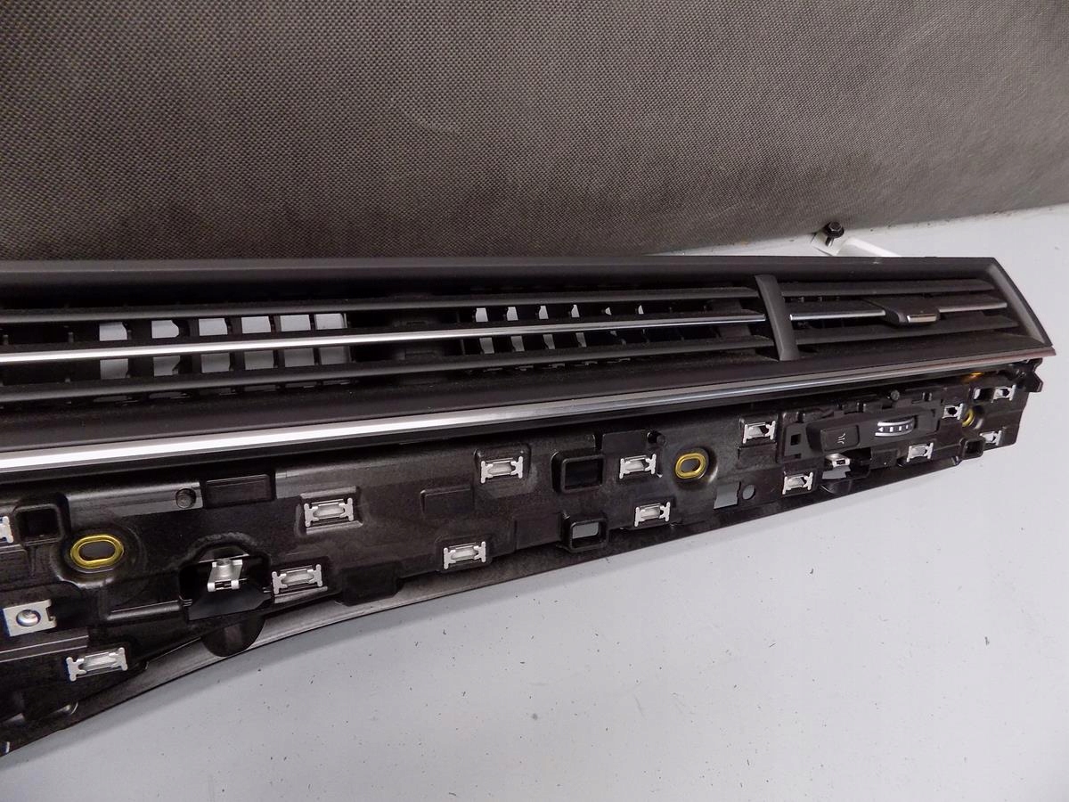 AUDI Q7 4M rešetka rešetka ventilacije armature LED 4M1820902L