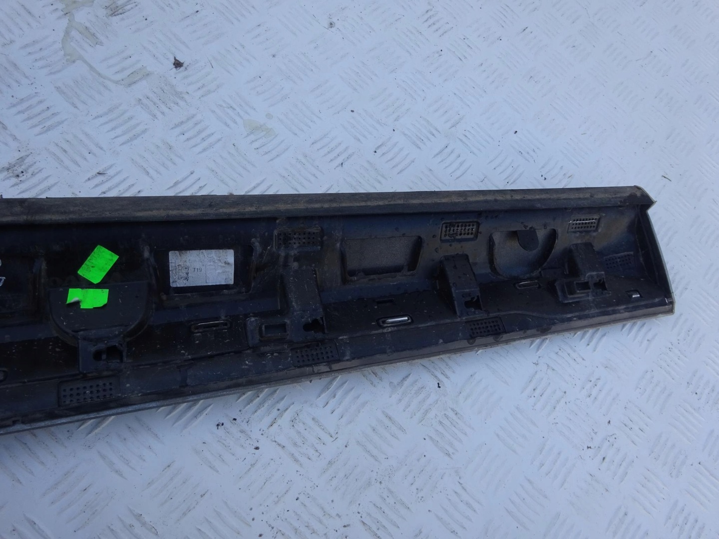 VOLVO XC60 II 2 17-19 moulding door right front