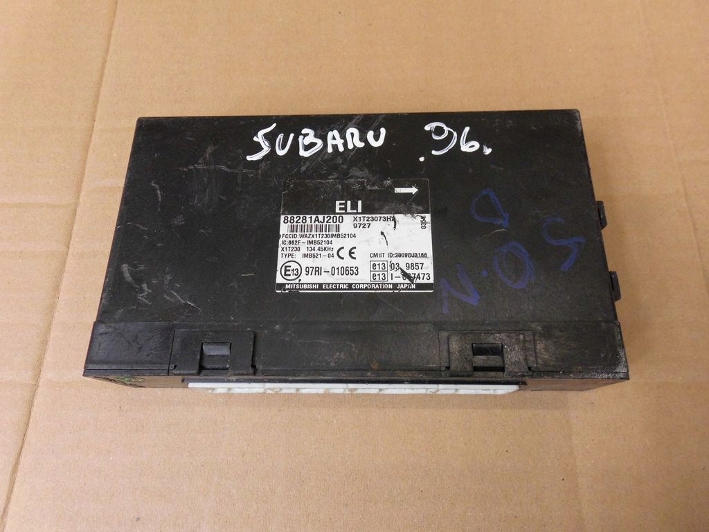 Subaru Forester III module 88281AJ200