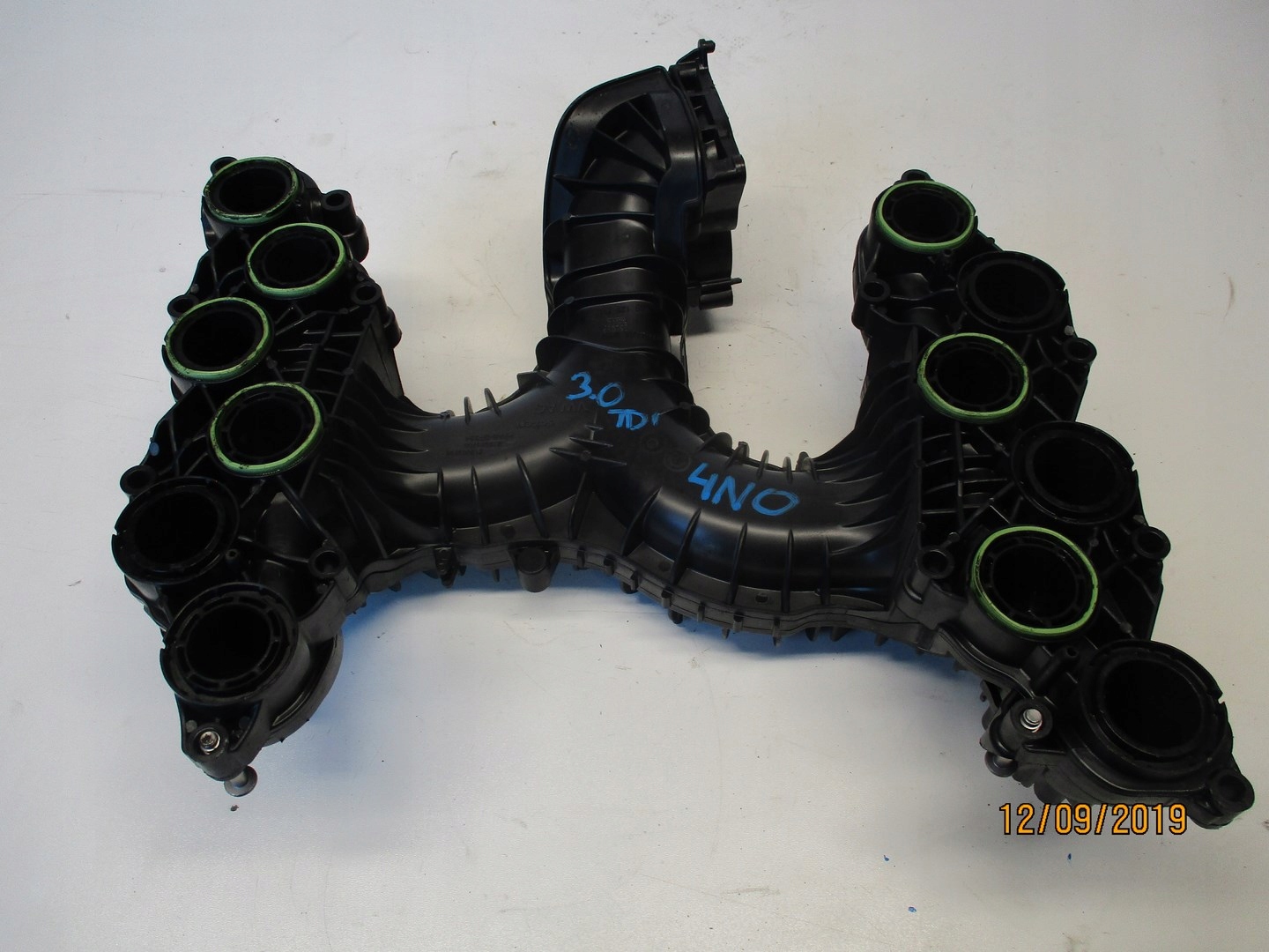 intake manifold AUDI A8 4N0 3,0TDI 059129711DP