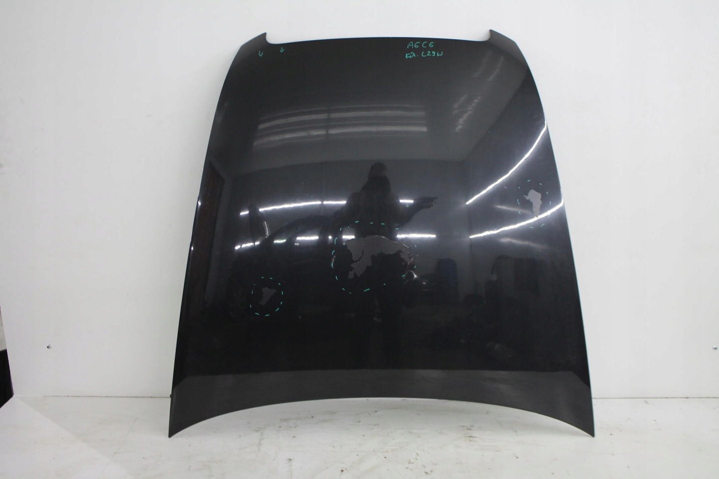 CAPOT AUDI A6 C6 DES ROUES. LZ9W