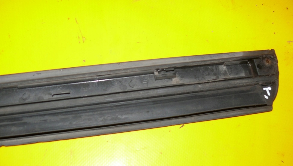 moulding lower door left rear part AUDI A4 B6 01-04