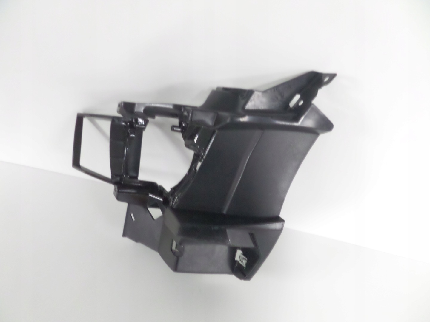 holder support front left BMW 2 F22 F23 LIFT 17