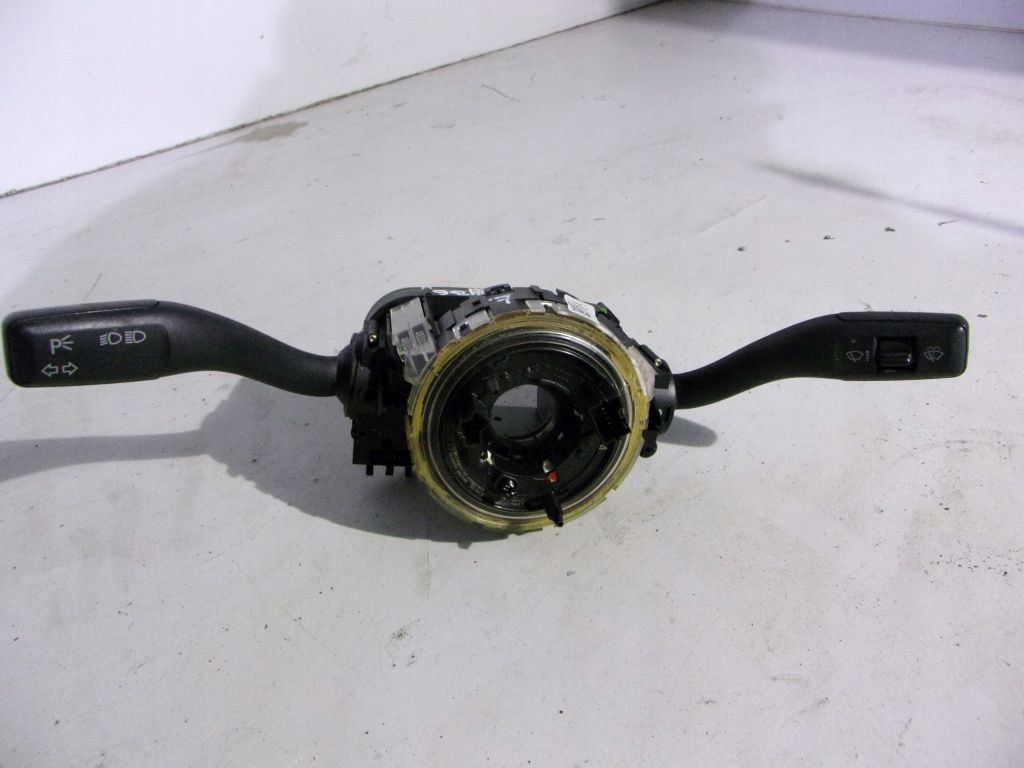 Audi A4 B6 berlina manetka DEVIO LUCI TERGICRISTALLO TERGI