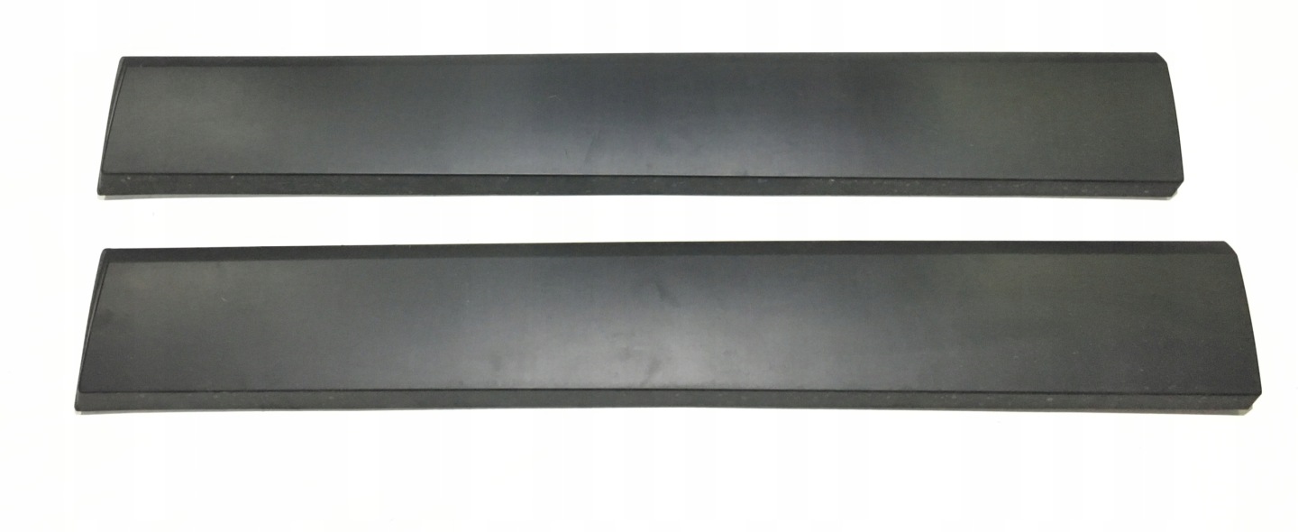 RENAULT TRAFIC III NV300 VIVARO B MOULDING LEFT REAR PART