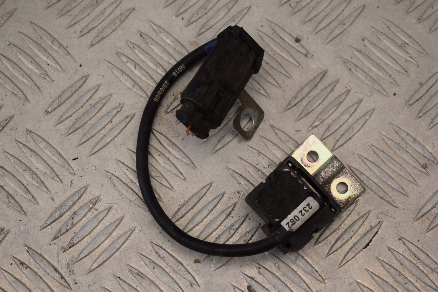 sensor SENSOR MASERATI QUATTROPORTE 1755000006
