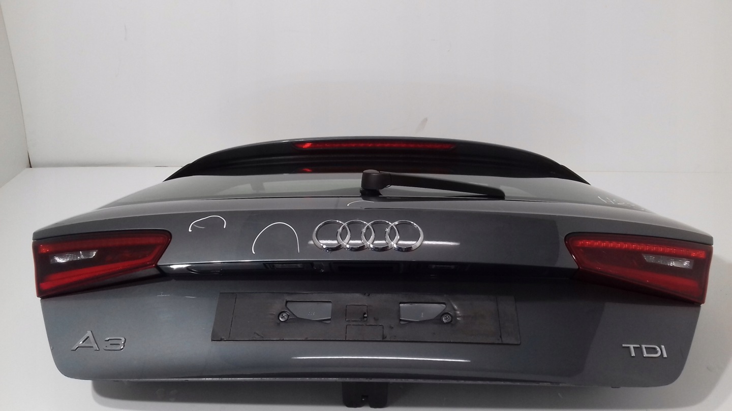 trunk door AUDI A3 2012 / 3 door /graphitic METALIK