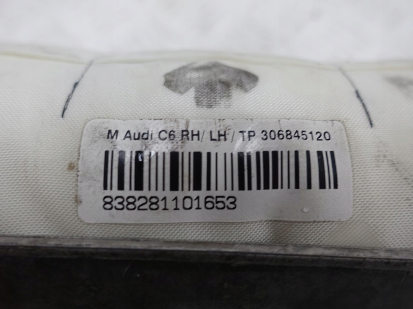 AUDI A6 C6 4F airbag passenger airbag 4F1880204G