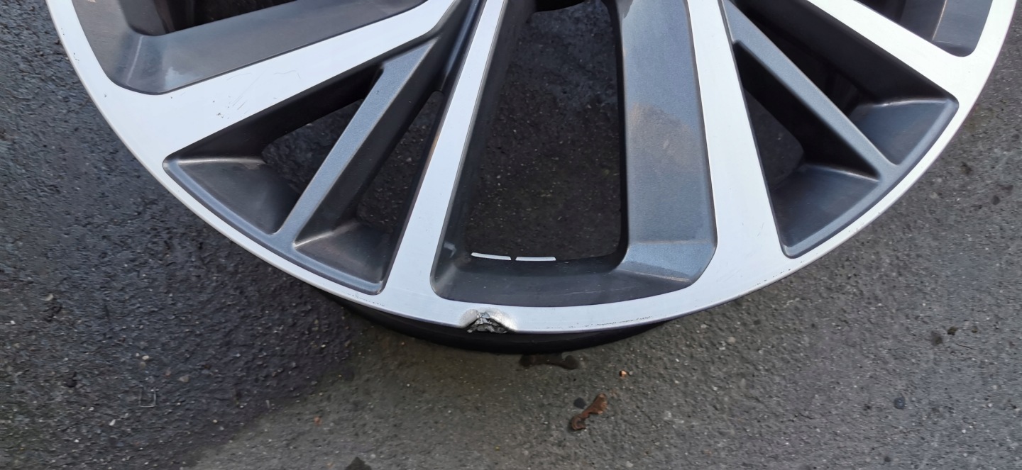 JAGUAR E-PACE DISK 22 CALE