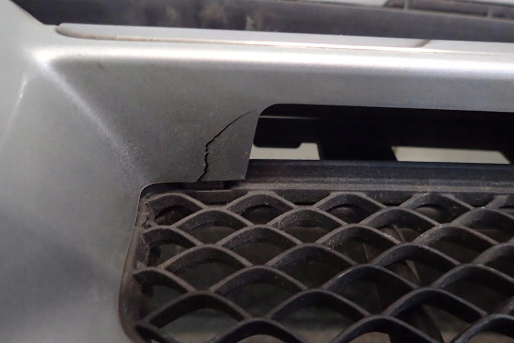 Grill MERCEDES GLA W156 13-17