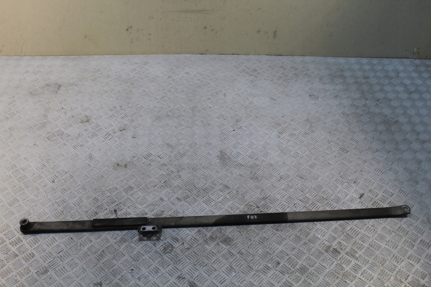 sider brace BMW 5 GT F07
