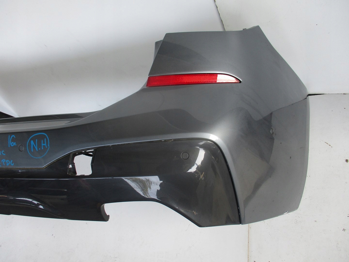 bumper BMW 6 G32 GT 16R C2Y m-packet 6X PDC rear part
