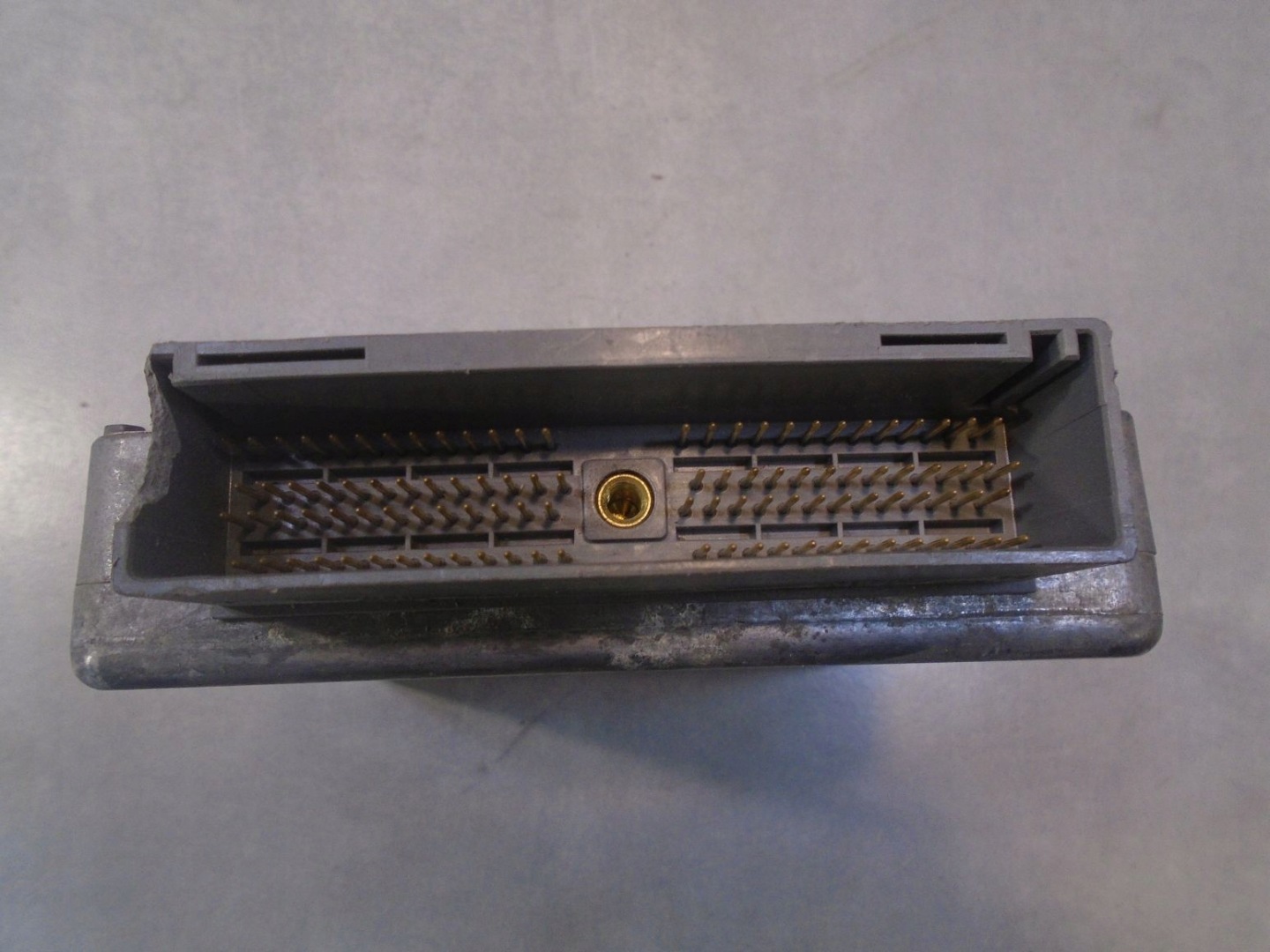 control unit of the engine FORD FOCUS MK1 YS4F-12A650-PA