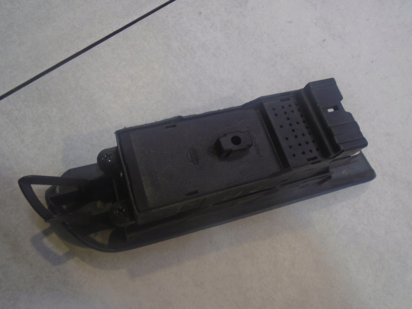 window control switch NISSAN PRIMERA N11
