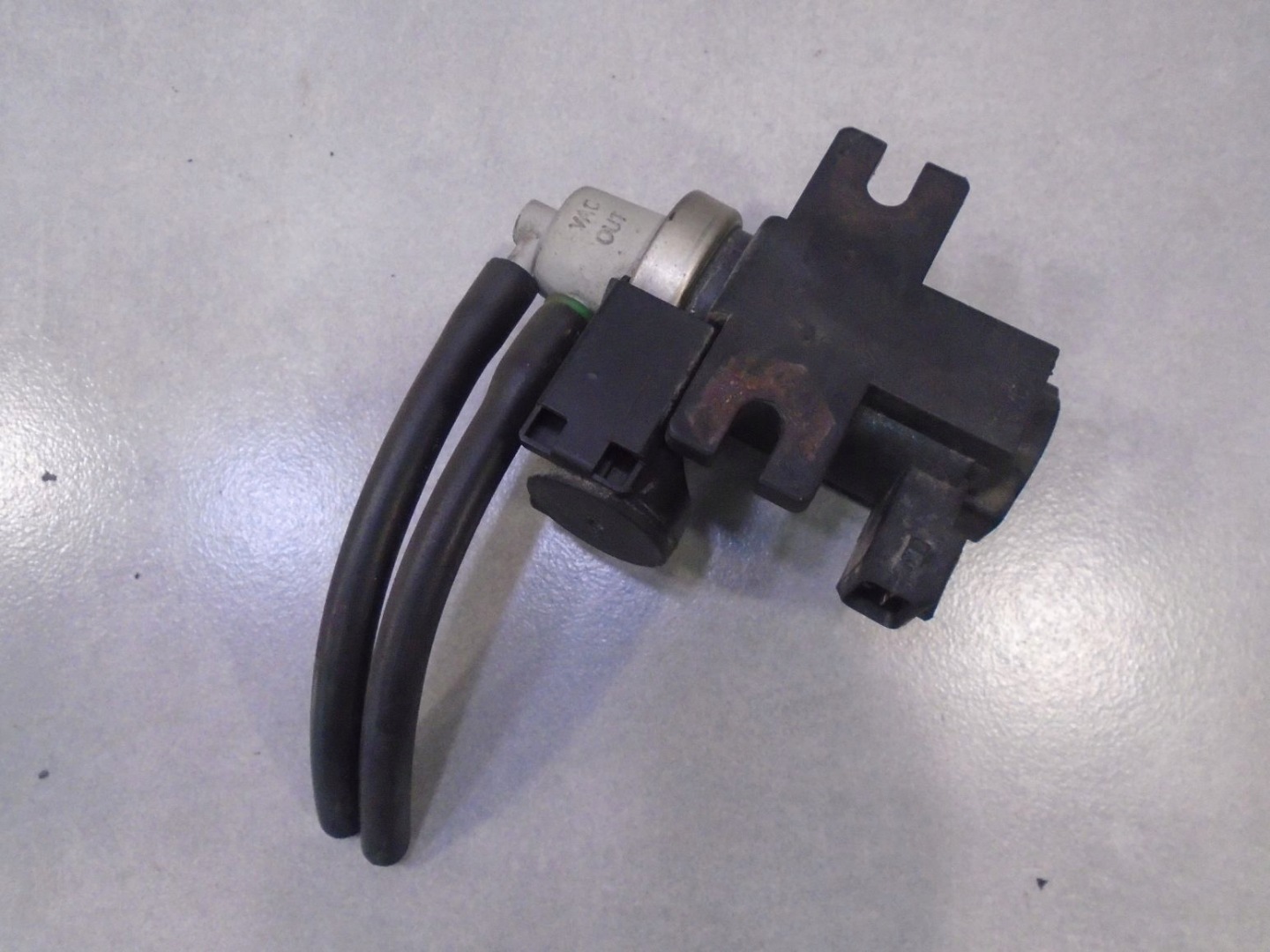 valve vacual HYUNDAI TRAJET 2.0 CRDI