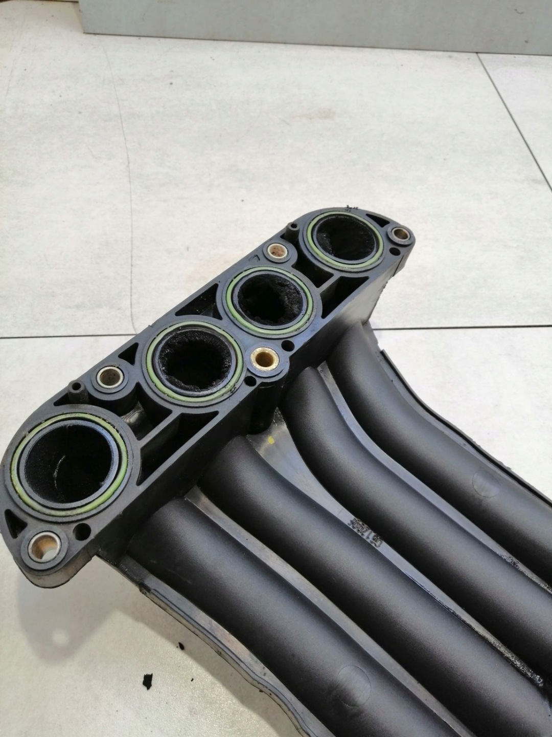 throttle flap header pipe CORDOBA 1.9 SDI 028128063E