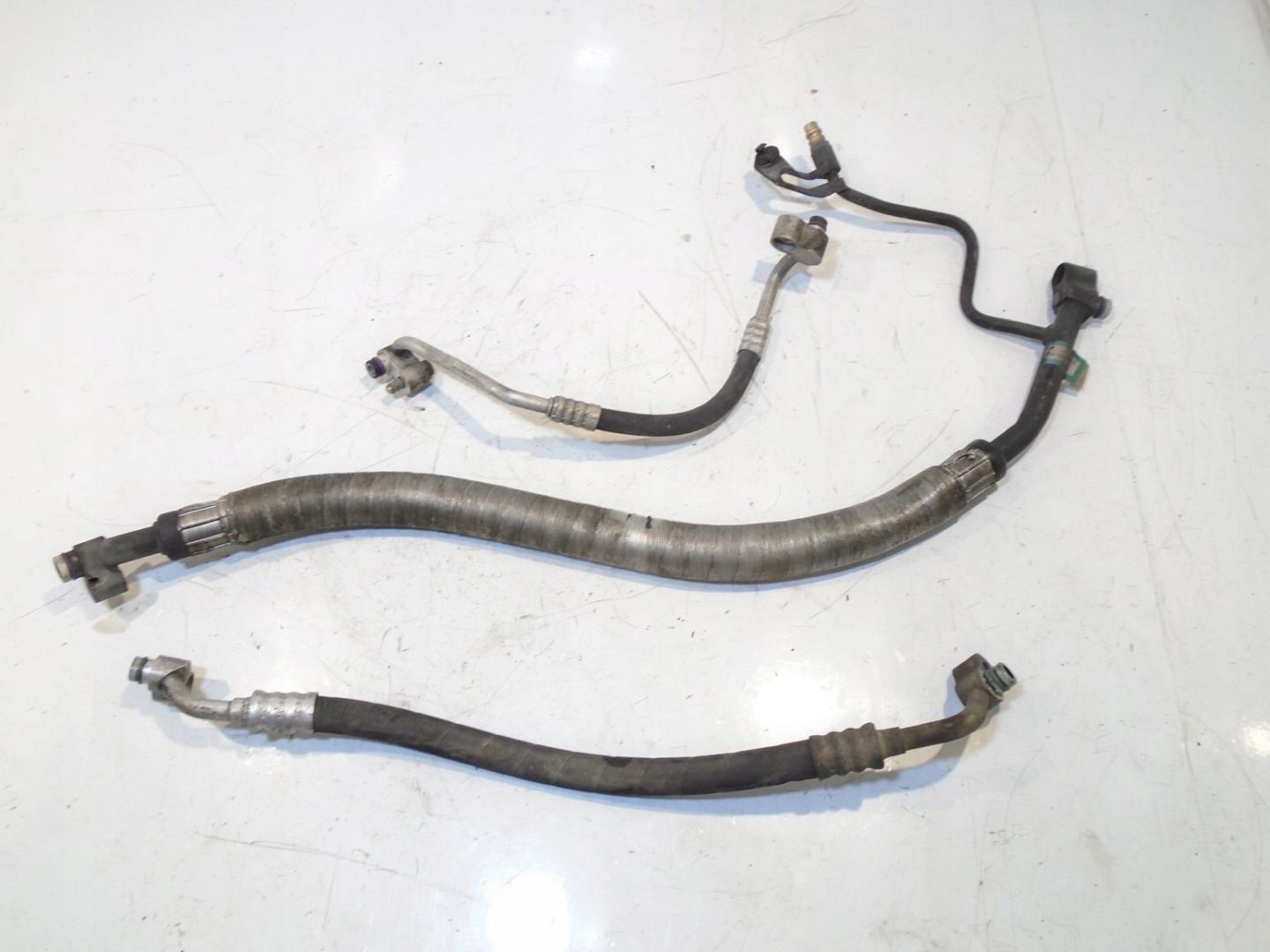 trouba vedení klimatizaci BMW E46 2.0 D