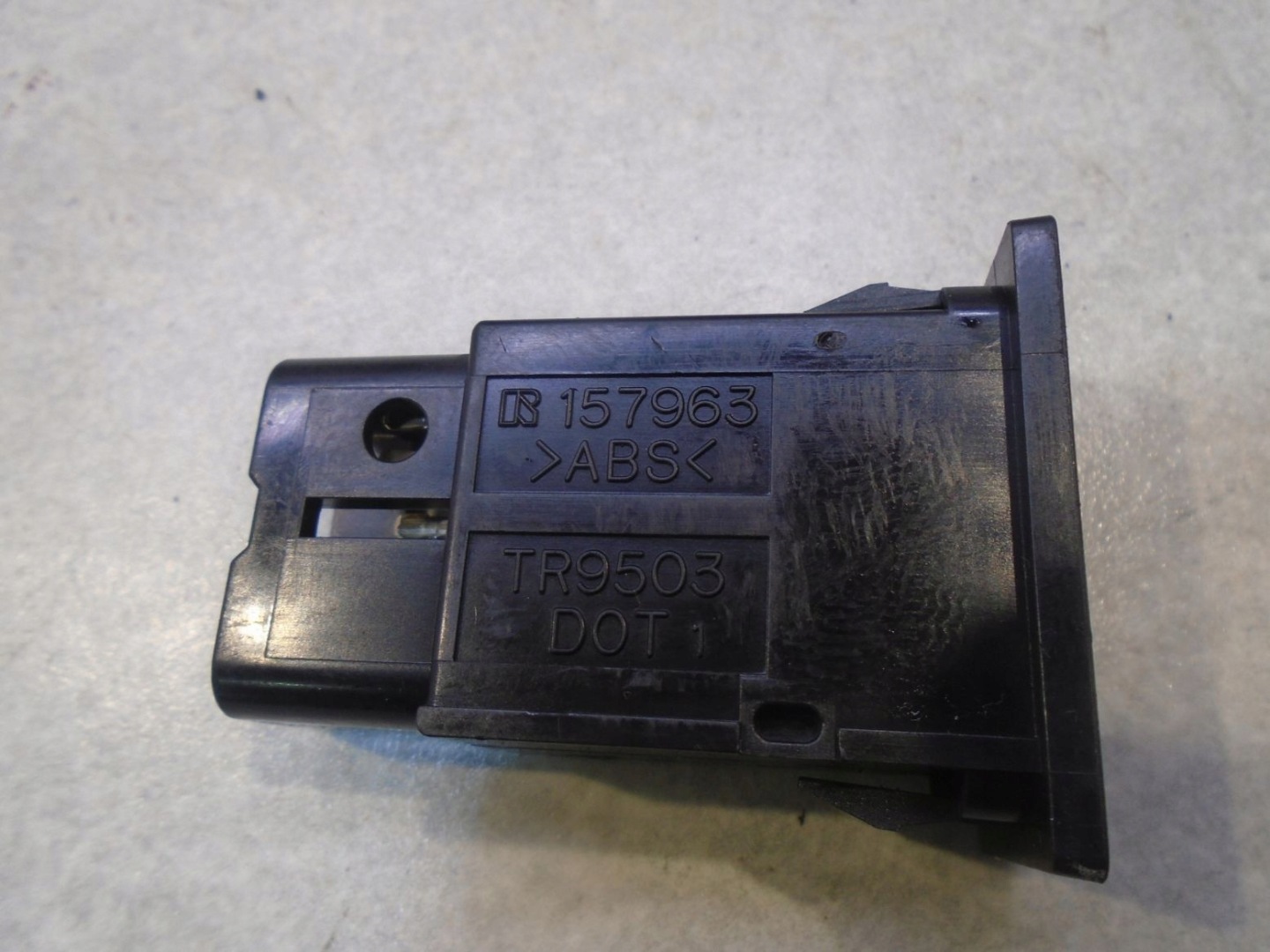 Schalter des warnblickschalters MAZDA DEMIO und 157963 TR9503