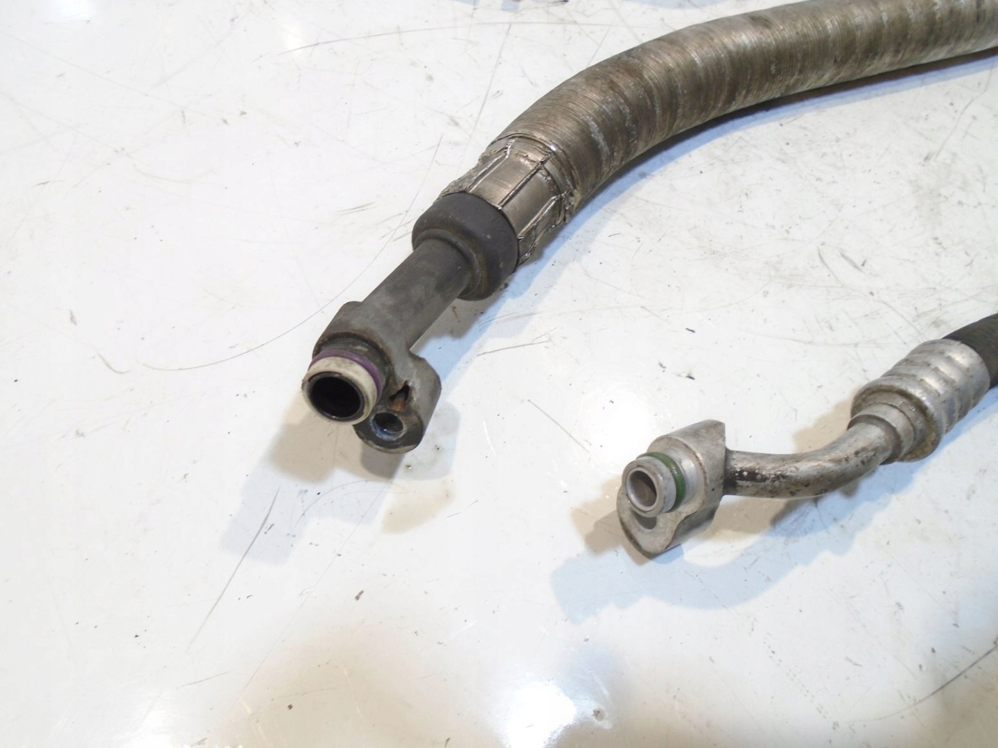 trouba vedení klimatizaci BMW E46 2.0 D