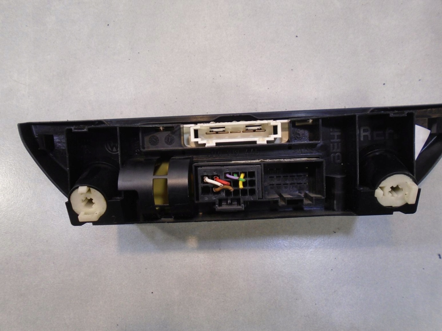 PANEL Bouches buses VW POLO IV 1.2 12V 6Q0819045P