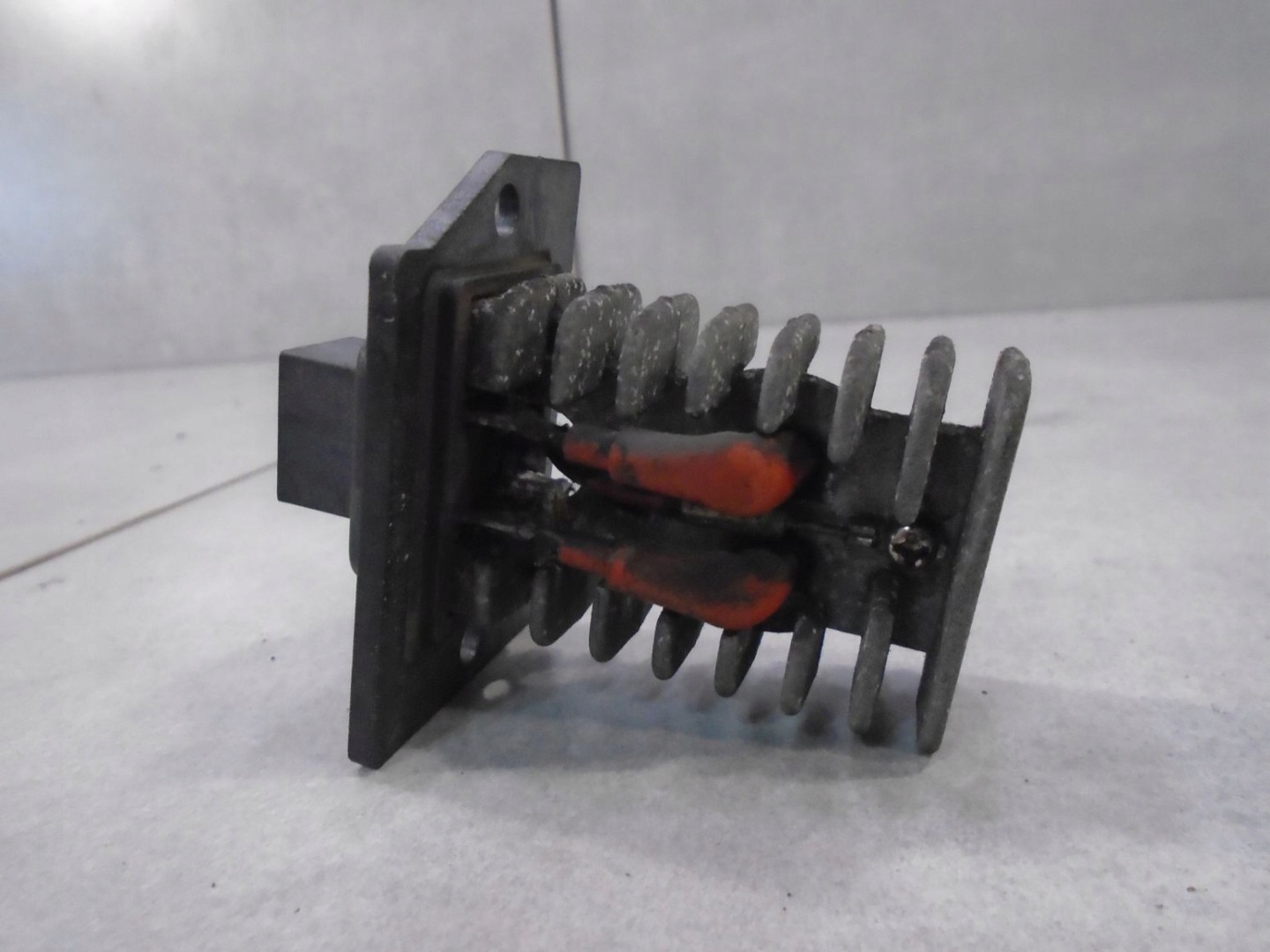 gebläsewiderstand HYUNDAI TRAJET 2.0 CRDI MJ11032