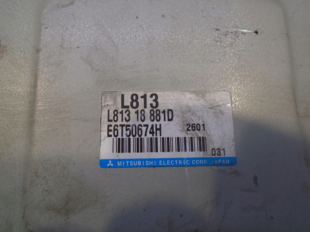 computer control unit of the engine MAZDA 6 1.8 L81318881D